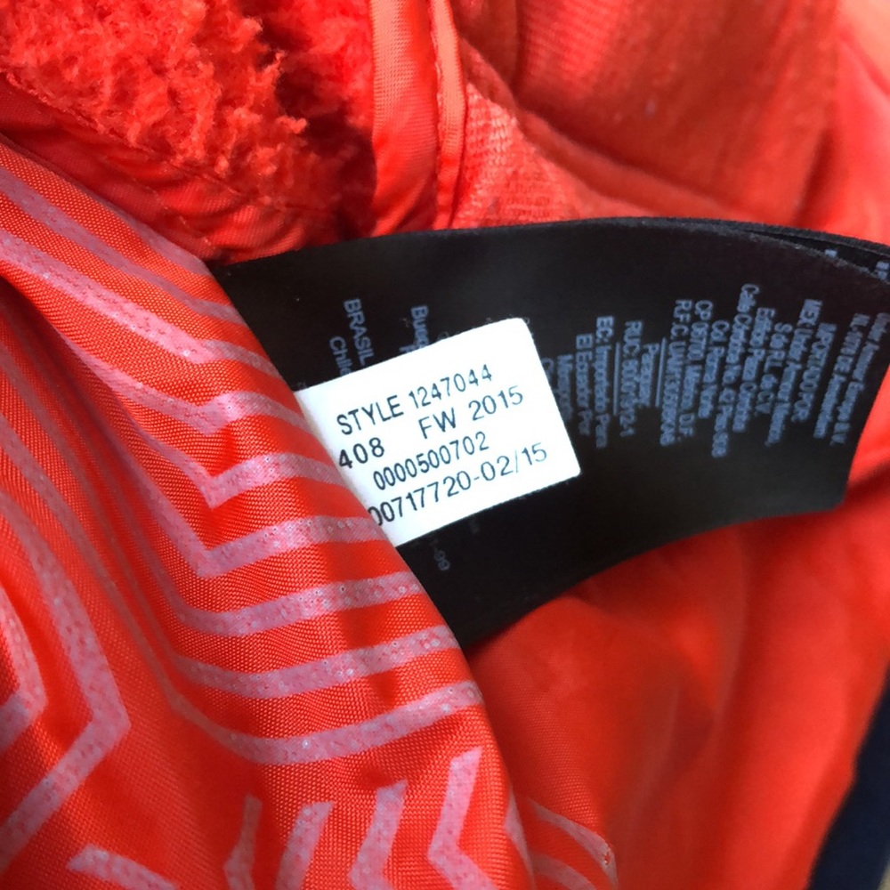Under Armour Blue and Red Ski Jacket - Picture 3 of 3
